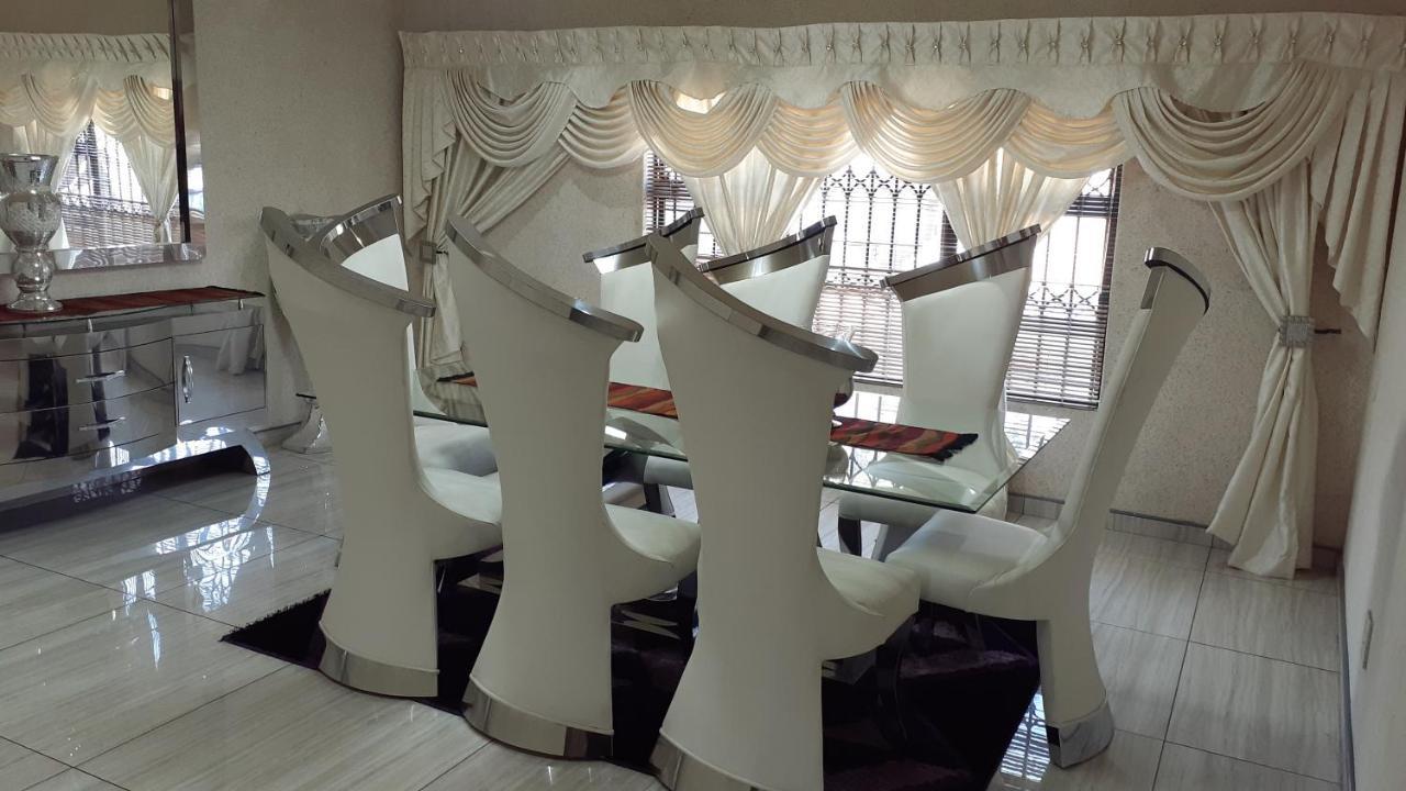 Angelocean Guest House ويتبانك المظهر الخارجي الصورة
