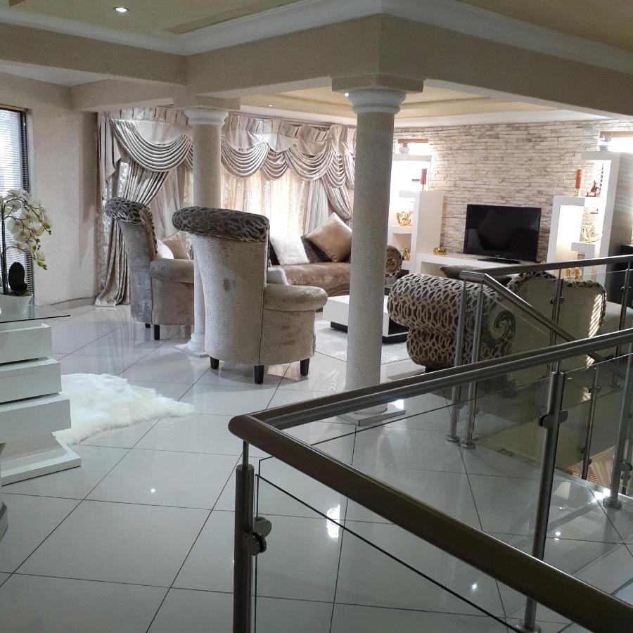 Angelocean Guest House ويتبانك المظهر الخارجي الصورة