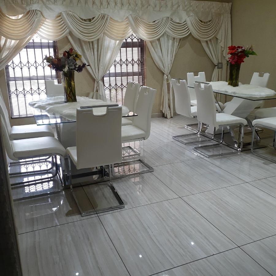 Angelocean Guest House ويتبانك المظهر الخارجي الصورة